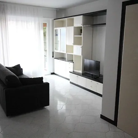 Apartment Miramare